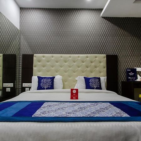 Oyo Hotel Stay Home Near Shilparamam Hyderabad Eksteriør bilde